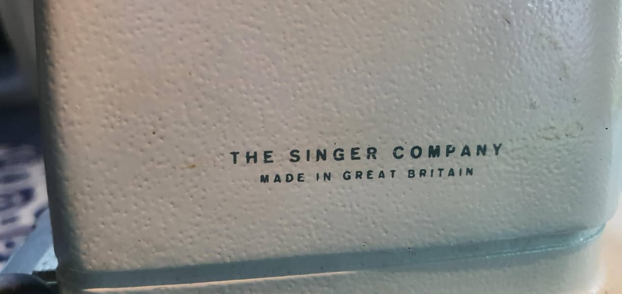 Orignal Singer sewing machine 5