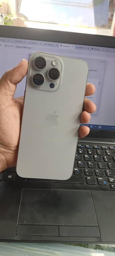 Apple iPhone 15 Pro Max