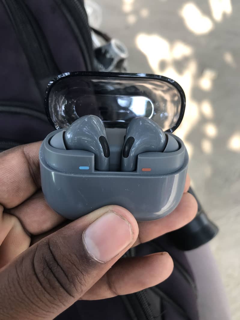 Airbirds 2