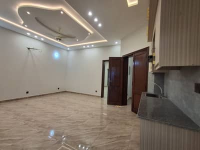 10 marla House available for rent 10 kv Soler installed