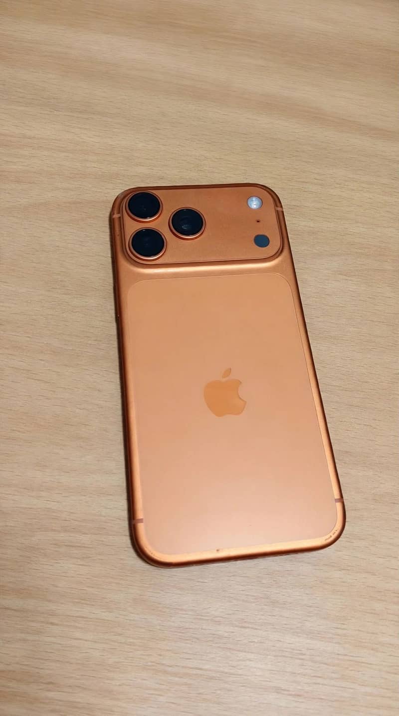 Apple iPhone 17 Pro Max 2