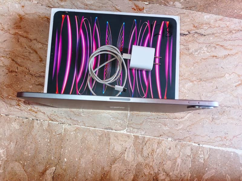 iPad M2 2