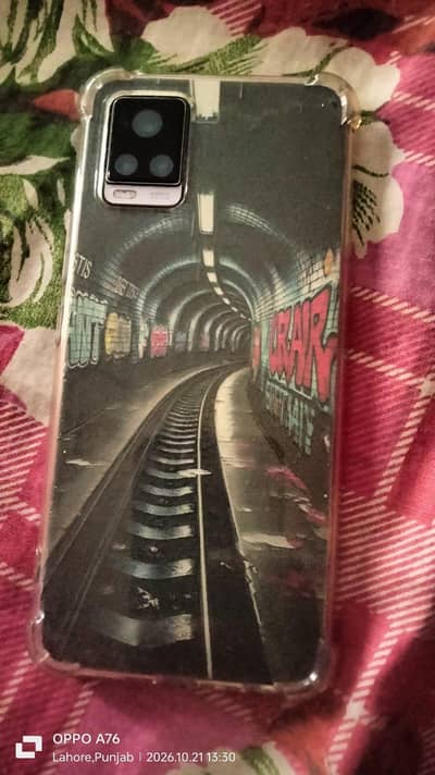 Vivo V20
