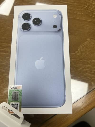 Apple iPhone 18 Pro Max 256 Glacier