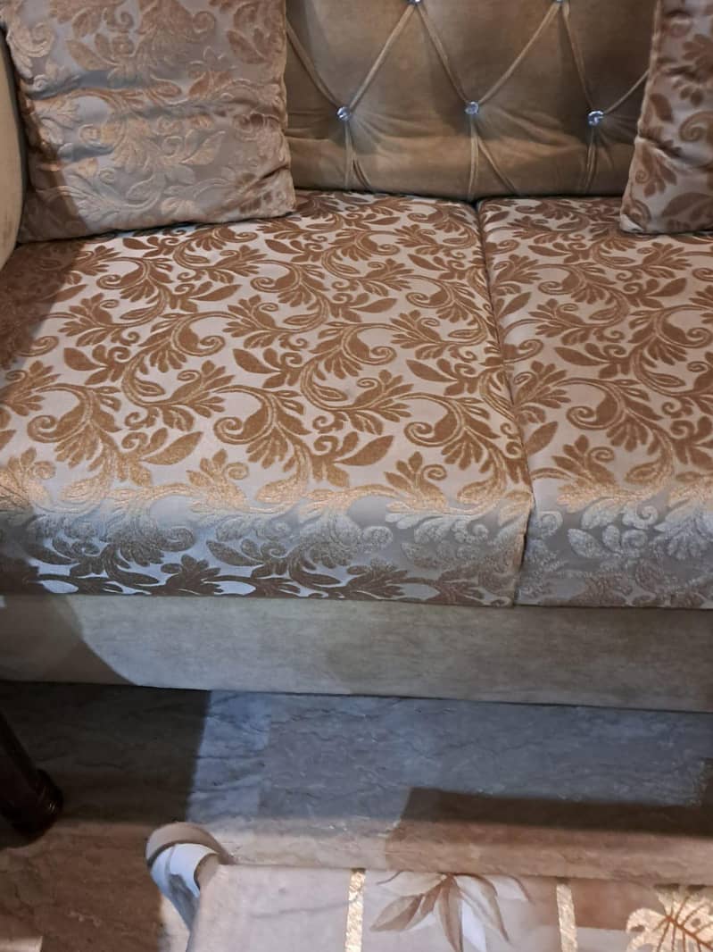 sofa set three pieces zero three 23 zero 46 four one 41 0