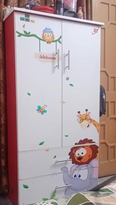 Kids Wardrobe
