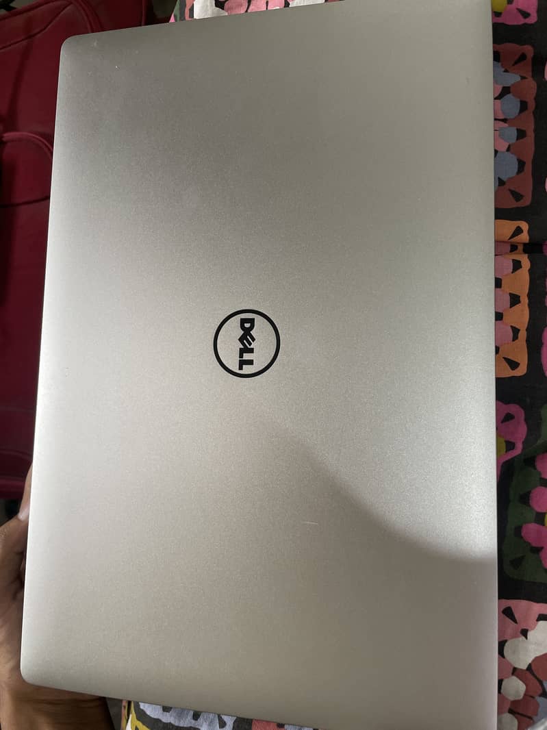 Dell Precision 5530 2