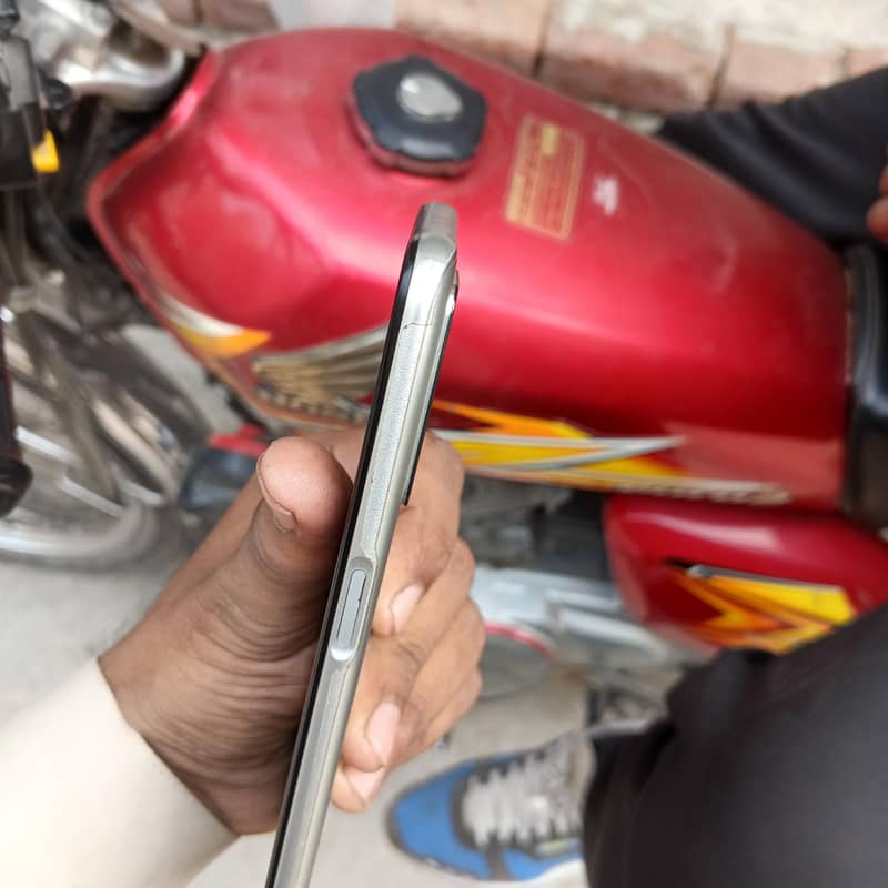 OPPO A16 1