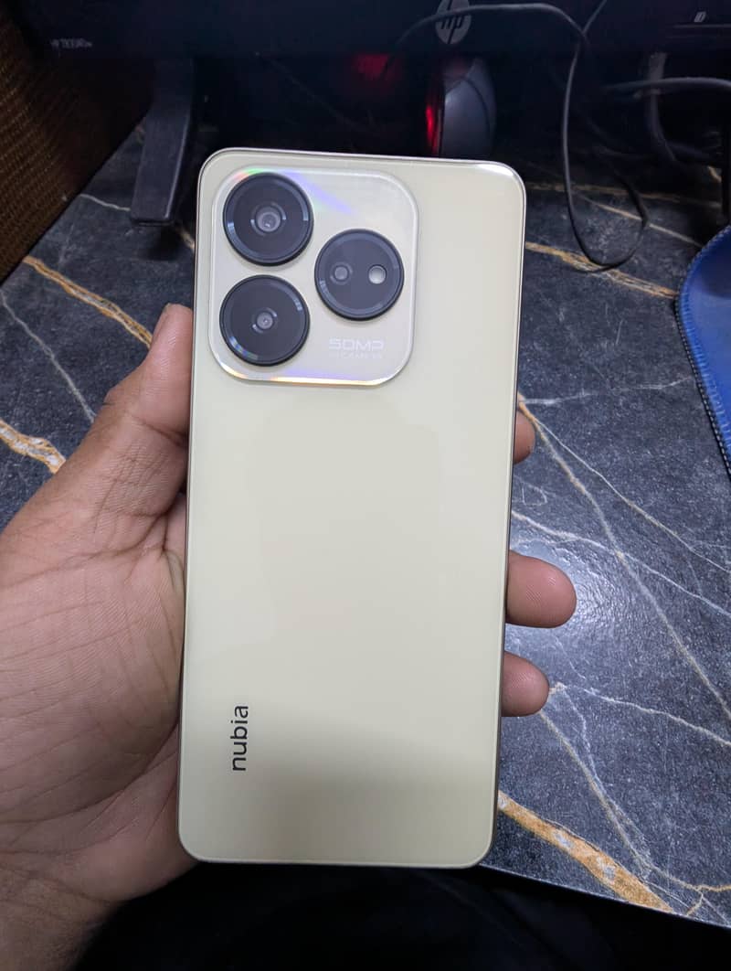 Nubia V60 2