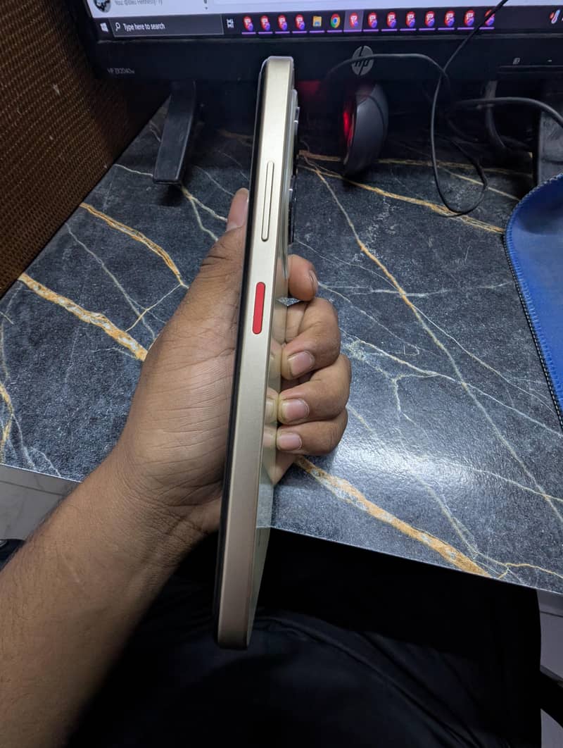 Nubia V60 3