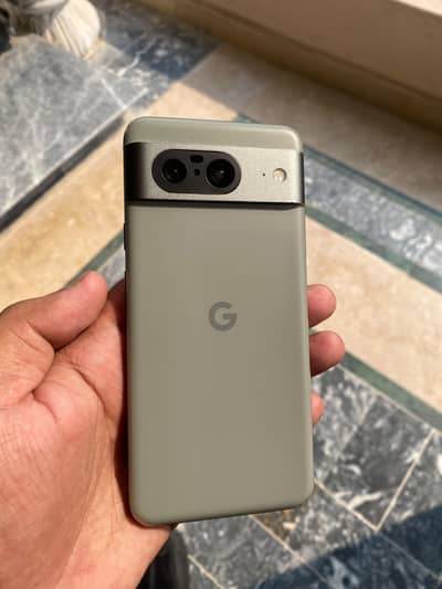 Google Pixel 8