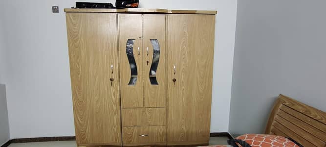 Bed Room Set For Sale