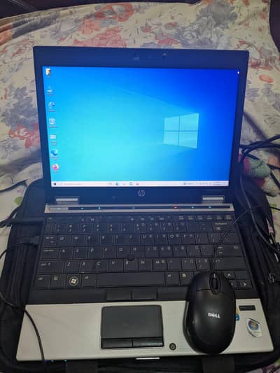 HP 2540p elite book with bag