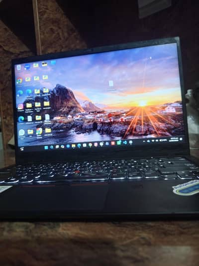 Lenovo Thinkpad X1 carbon