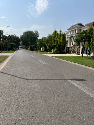 Golden Opportunity 4 Kanal Plot In DHA Phase 7 Block Y Behind 100' Road