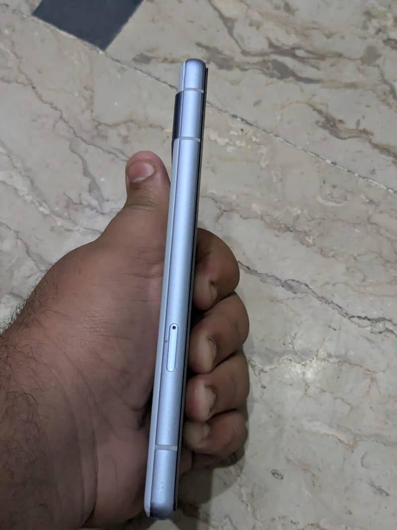Google Pixel 7a 1