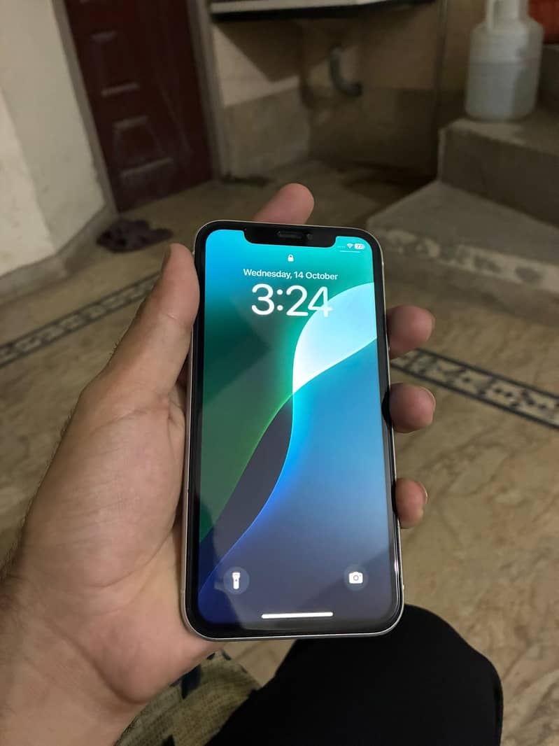 Apple iPhone XR 3