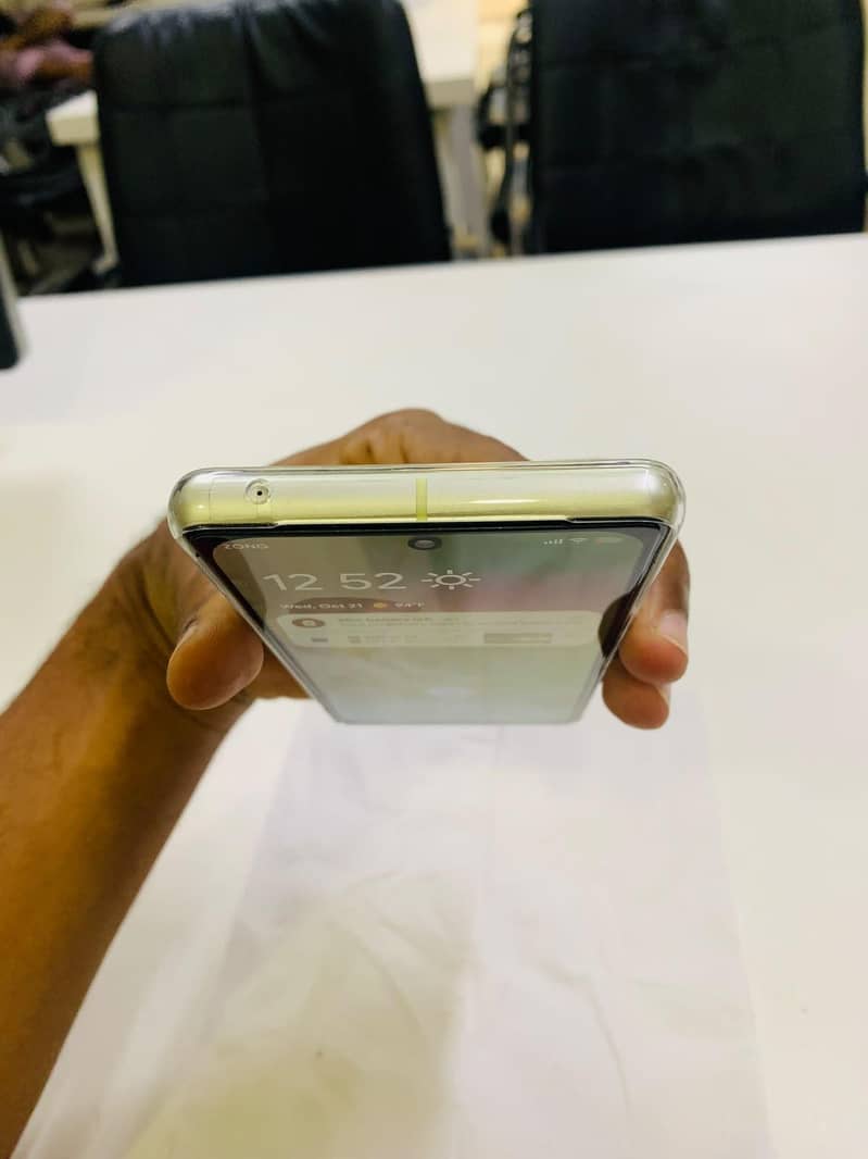 Google Pixel 7 6
