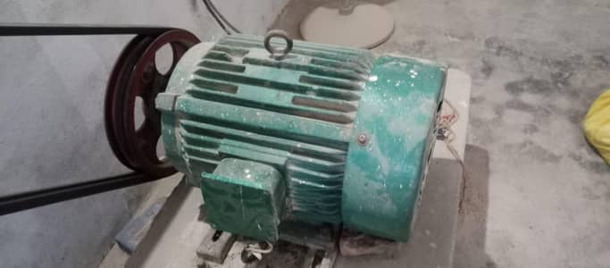 15HP Heavy Duty Grinder Machine For Sale - Atta Chaki / Masala Machine