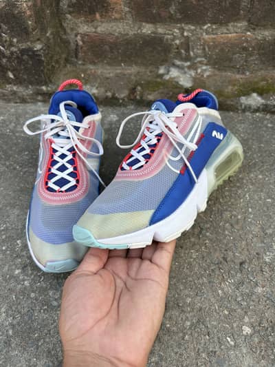 Nike Air Max 2090 (original) premium condition shoes