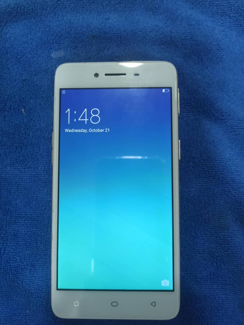 OPPO A37 1