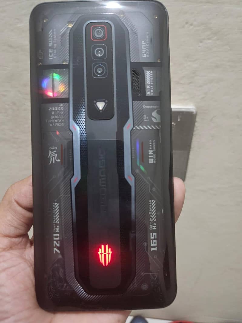 Zte nubia RedMagic 7 Pro 0