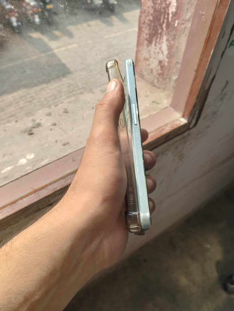 One Plus Ace 2V 2