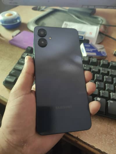 Samsung Mobile A06