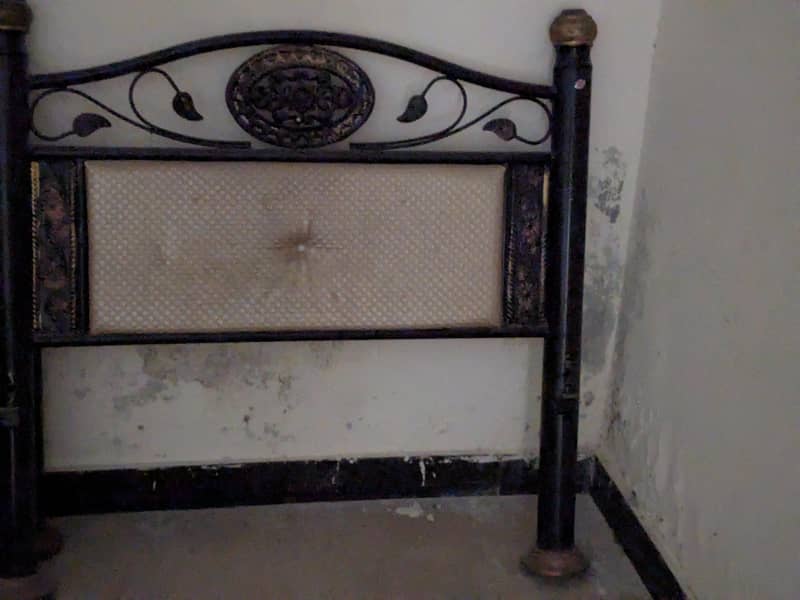 selling beds 2