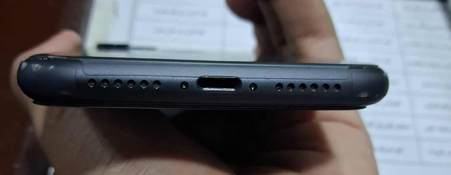 Apple iPhone 11 6