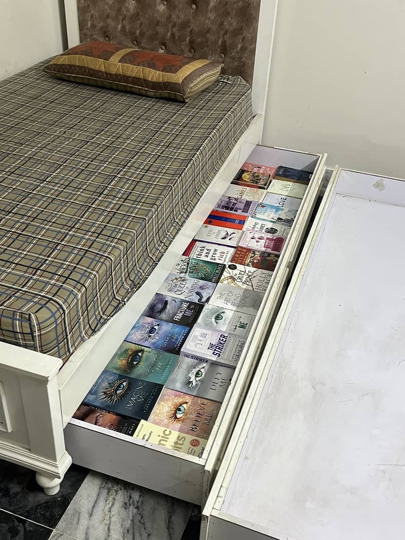 Single beds compact 0