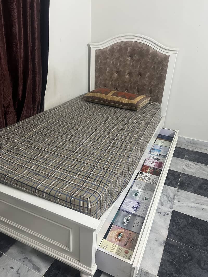 Single beds compact 5