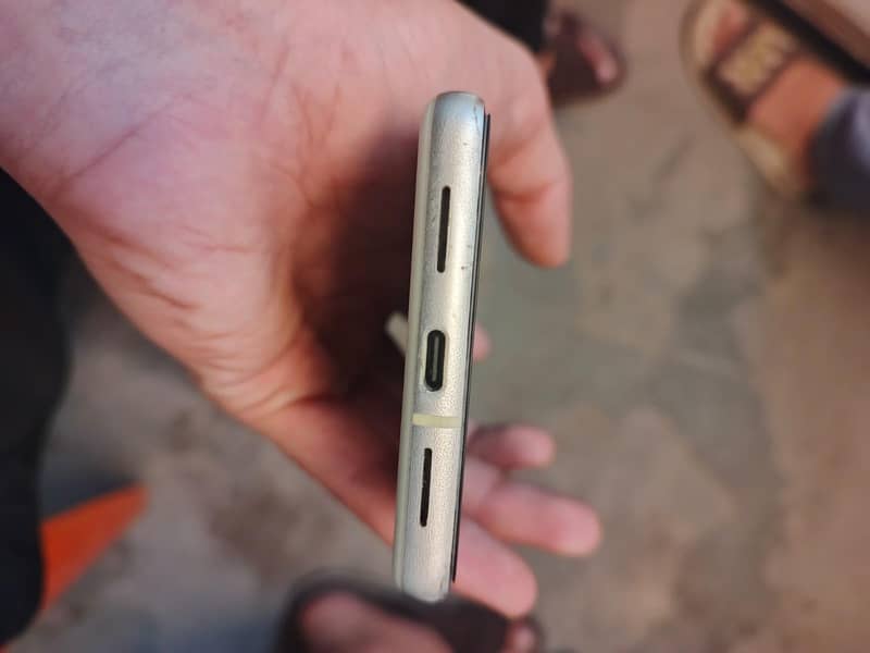Google Pixel 7 2