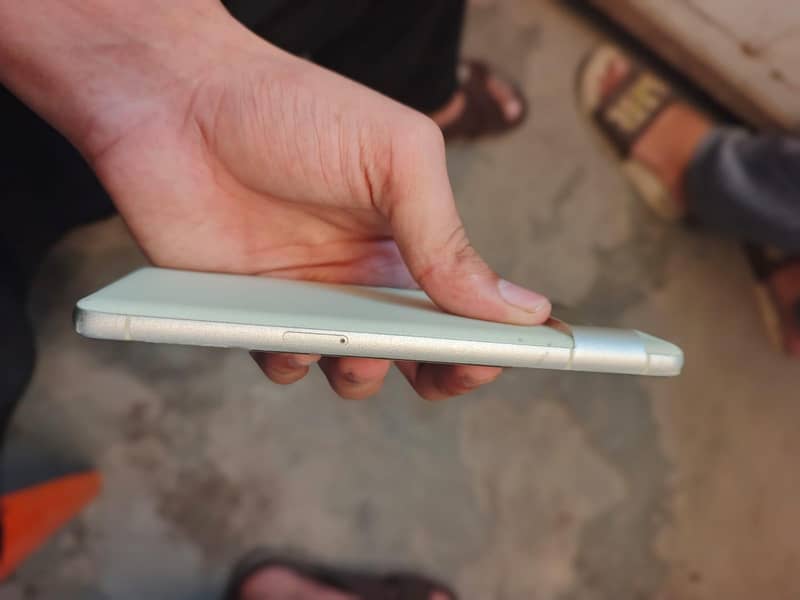 Google Pixel 7 5