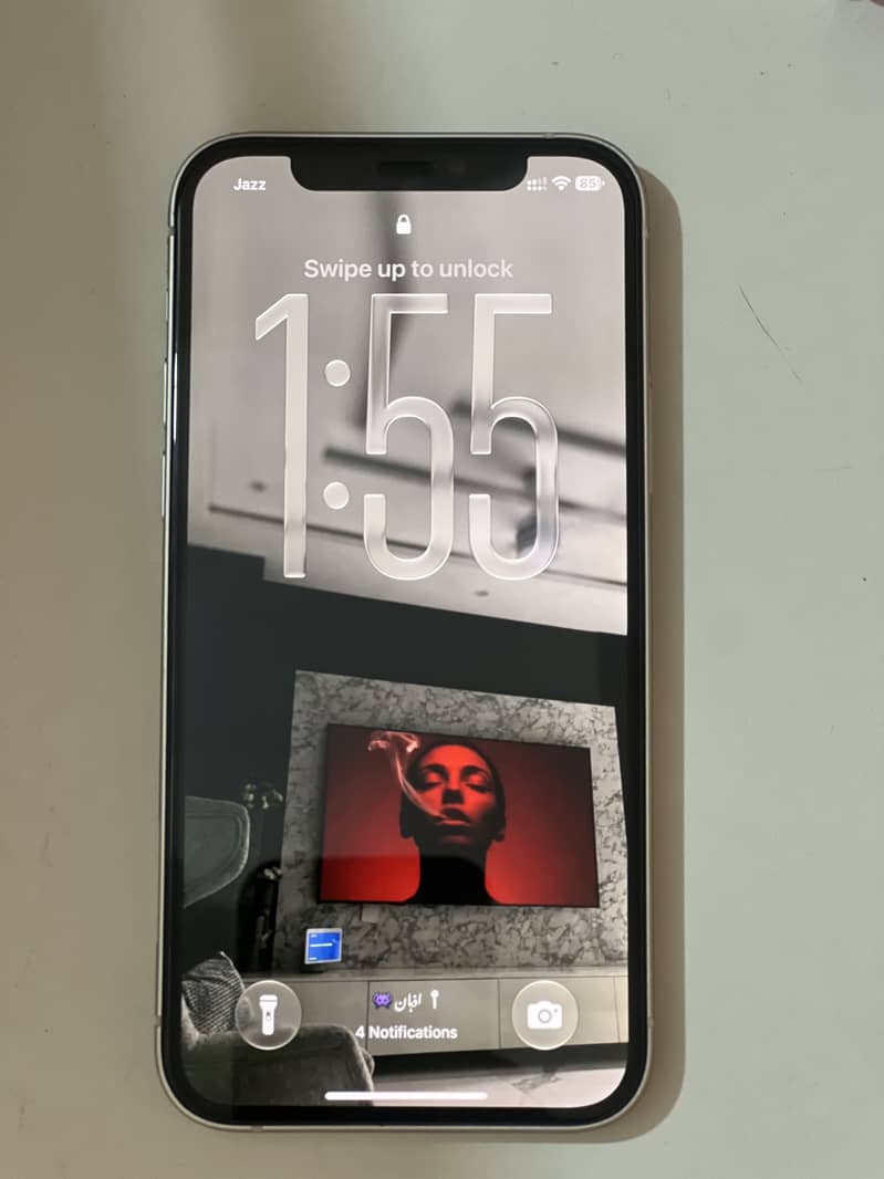 Apple iPhone 12 3