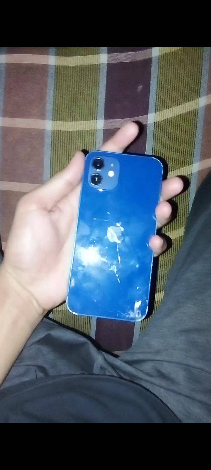 Apple iPhone 12 2