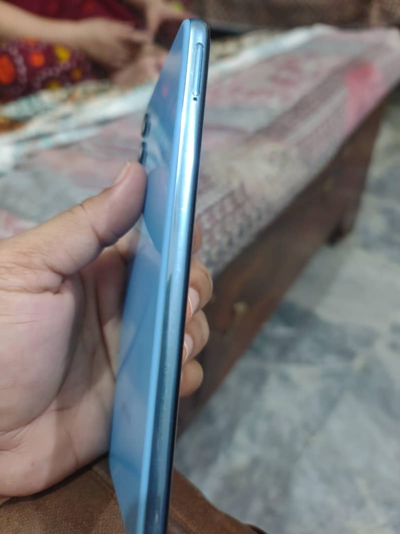 Samsung Mobile A32 1