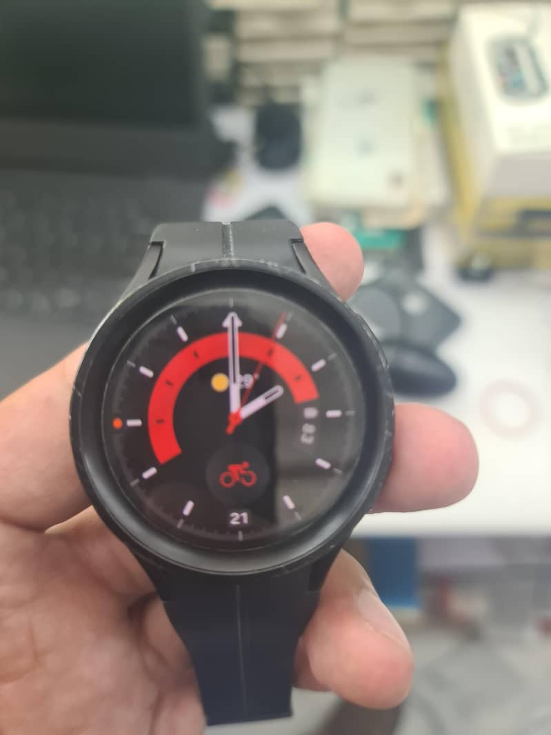 watch 5 pro 2