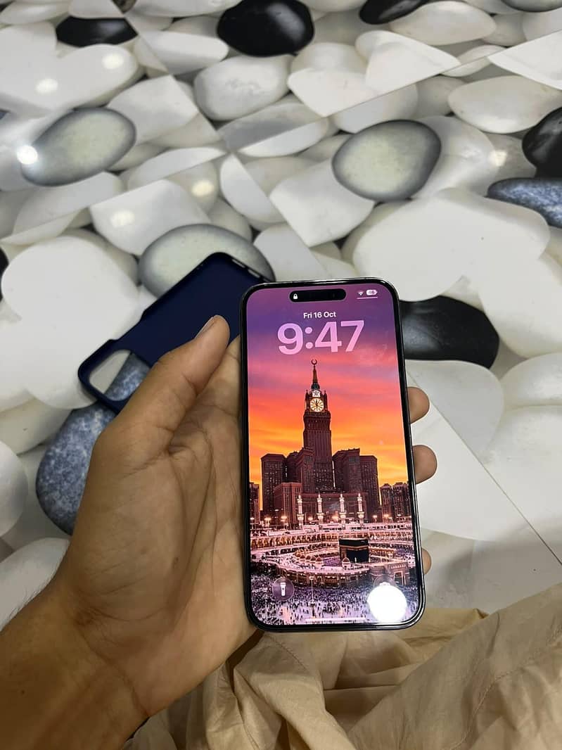 Apple iPhone 14 Pro Max 6
