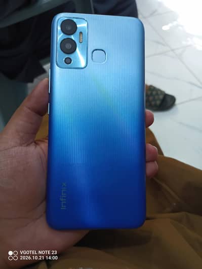Infinix Hot 12 Play