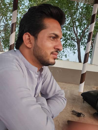 Online and physical teacher