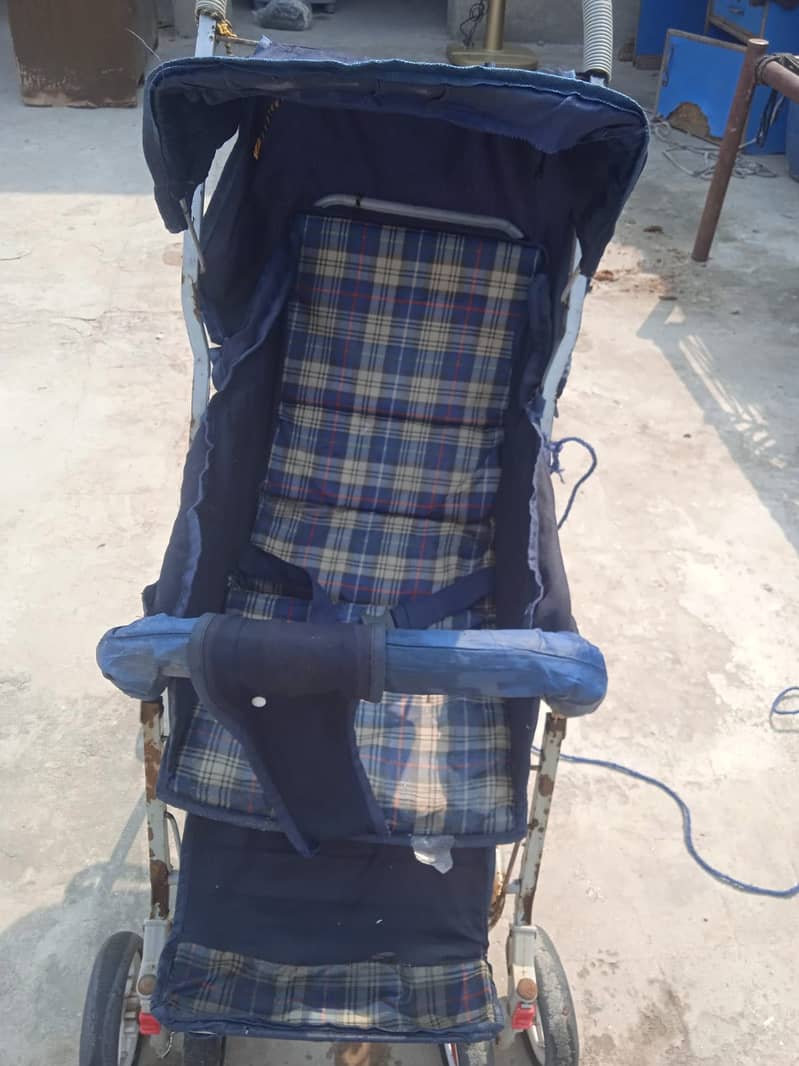 Kids stroller 2