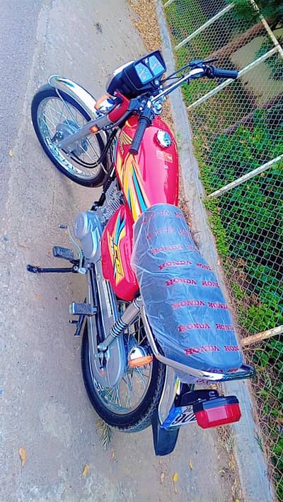Honda 125 new