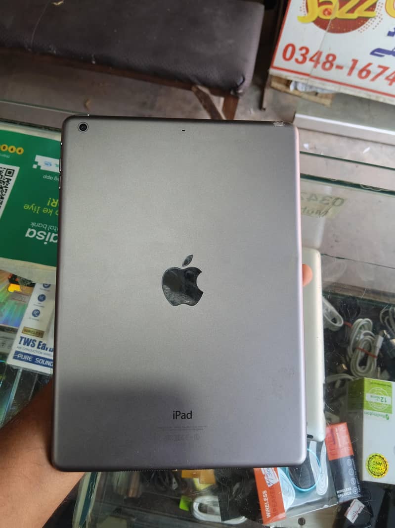 apple 0
