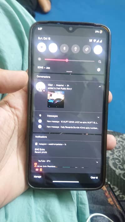 One Plus 6T 6/128 STORAGE EXCHANGE POSSIBLE