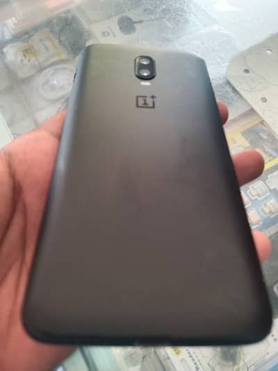 One Plus 6T 6+128 lash condition