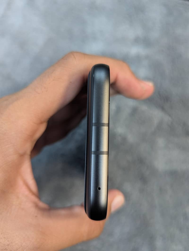 Google Pixel 8a 3