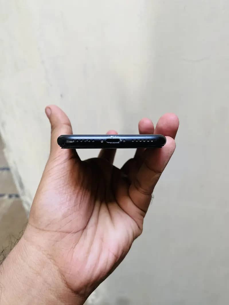 Apple iPhone SE 2