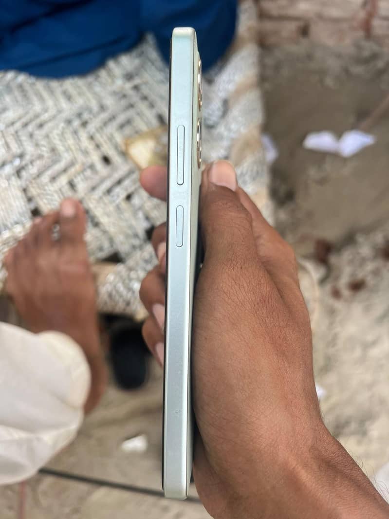 OPPO A5 Pro 3