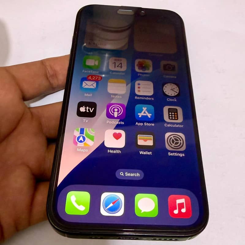 Apple iPhone 15 Pro 6